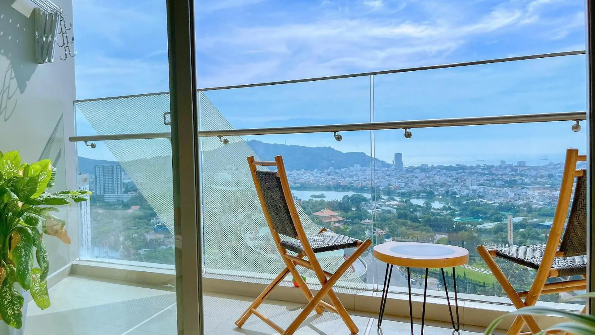 Apartment Sunhouse Homstay The Song Vung Tau